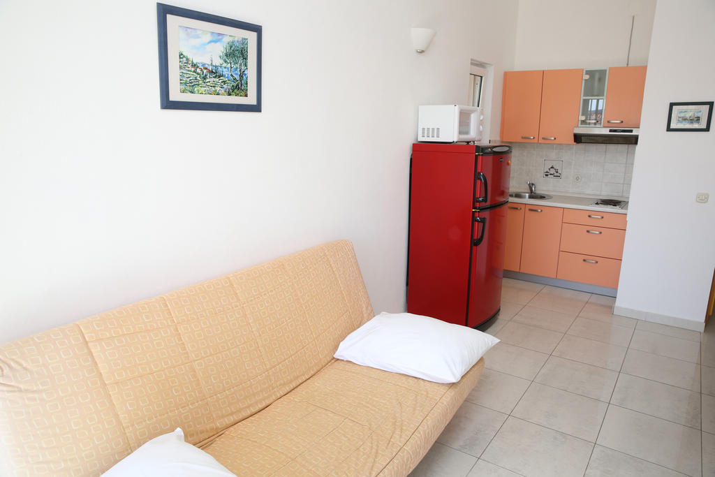 Apartmani Ukalovic Zadar Bilik gambar