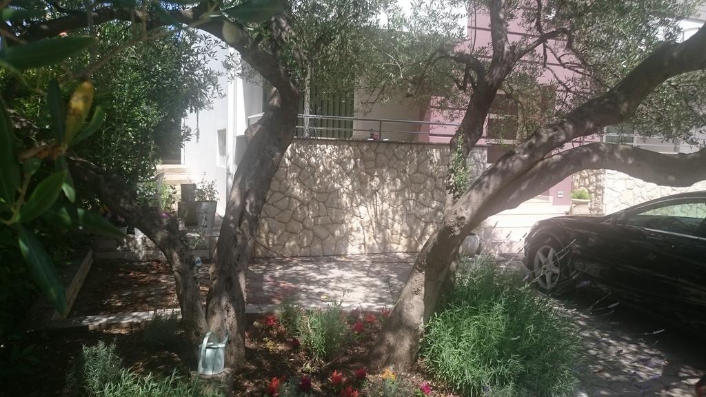 Apartmani Ukalovic Zadar Luaran gambar