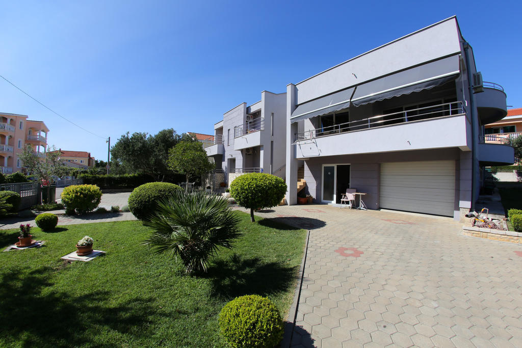 Apartmani Ukalovic Zadar Luaran gambar