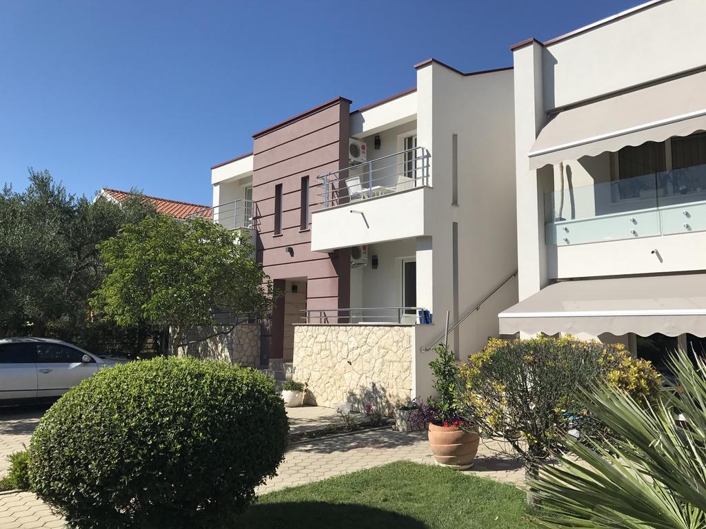 Apartmani Ukalovic Zadar Luaran gambar